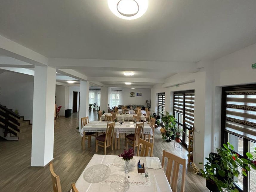 AlbaClub caccia in Romania beccaccia oche anatre tortore quaglie allodole mista stanziale